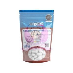 Almendras blancas, rosadas y celestes confitadas